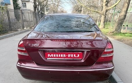 Mercedes-Benz E-Класс, 2003 год, 850 000 рублей, 8 фотография