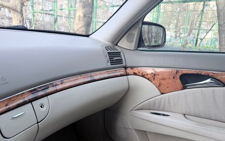 Mercedes-Benz E-Класс, 2003 год, 850 000 рублей, 21 фотография