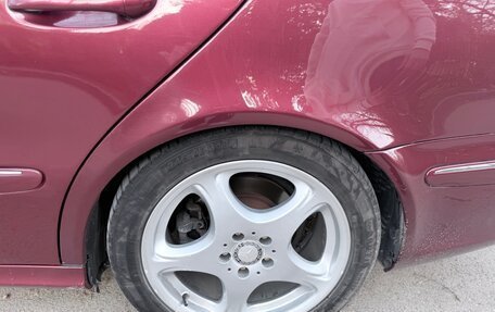 Mercedes-Benz E-Класс, 2003 год, 850 000 рублей, 29 фотография