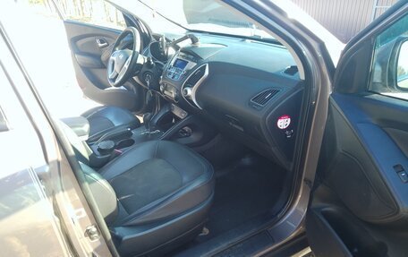 Hyundai ix35 I рестайлинг, 2012 год, 990 000 рублей, 14 фотография