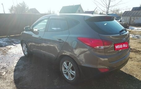 Hyundai ix35 I рестайлинг, 2012 год, 990 000 рублей, 5 фотография