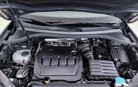 Volkswagen Tiguan II, 2020 год, 2 995 000 рублей, 11 фотография