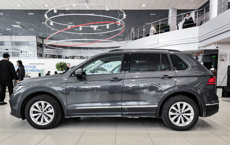 Volkswagen Tiguan II, 2020 год, 2 995 000 рублей, 10 фотография