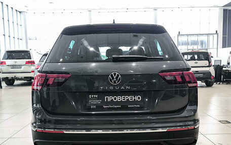 Volkswagen Tiguan II, 2020 год, 2 995 000 рублей, 7 фотография