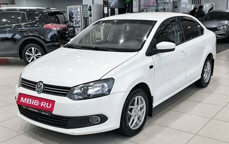 Volkswagen Polo VI (EU Market), 2012 год, 650 000 рублей, 5 фотография