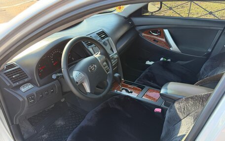 Toyota Camry, 2008 год, 970 000 рублей, 12 фотография