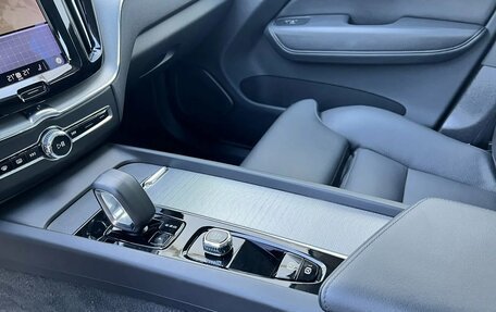 Volvo XC60 II, 2023 год, 6 190 000 рублей, 14 фотография