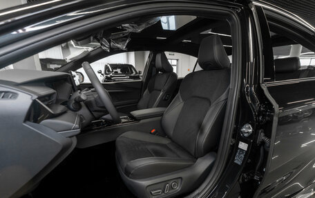 Toyota Camry, 2026 год, 4 650 000 рублей, 9 фотография