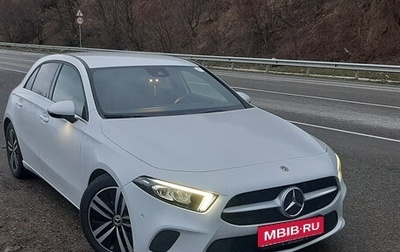 Mercedes-Benz A-Класс, 2019 год, 2 300 000 рублей, 1 фотография