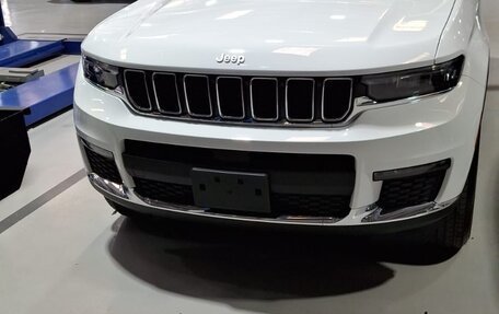 Jeep Grand Cherokee, 2024 год, 10 990 000 рублей, 1 фотография