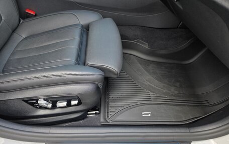 BMW 5 серия, 2020 год, 4 300 000 рублей, 13 фотография