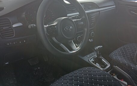 KIA Rio IV, 2018 год, 1 560 000 рублей, 8 фотография