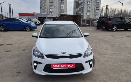 KIA Rio III рестайлинг, 2017 год, 1 285 000 рублей, 2 фотография