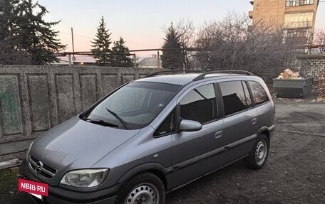 Opel Zafira A рестайлинг, 2003 год, 360 000 рублей, 4 фотография