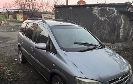 Opel Zafira A рестайлинг, 2003 год, 360 000 рублей, 6 фотография