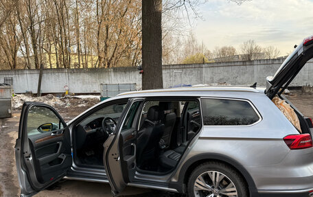 Volkswagen Passat B8 рестайлинг, 2018 год, 2 200 000 рублей, 6 фотография