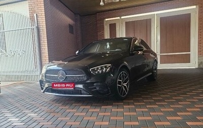 Mercedes-Benz E-Класс, 2021 год, 4 350 000 рублей, 1 фотография