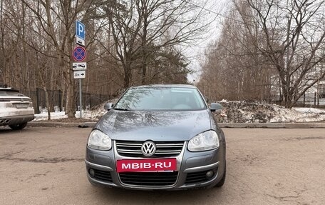 Volkswagen Jetta VI, 2010 год, 590 000 рублей, 8 фотография