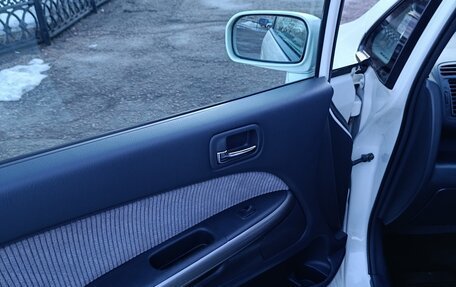 Honda Stream I рестайлинг, 2001 год, 570 000 рублей, 11 фотография