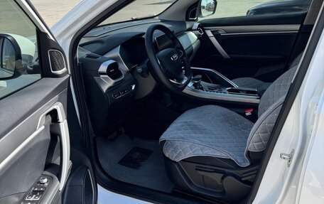 Geely Coolray I, 2023 год, 1 780 000 рублей, 8 фотография