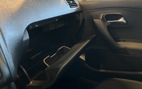 Volkswagen Polo VI (EU Market), 2013 год, 881 000 рублей, 29 фотография