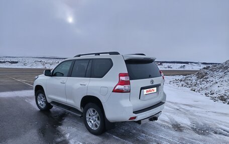 Toyota Land Cruiser Prado 150 рестайлинг 2, 2013 год, 2 800 000 рублей, 7 фотография