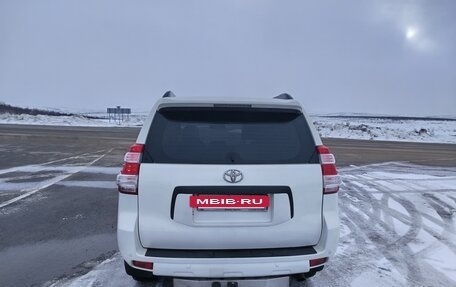 Toyota Land Cruiser Prado 150 рестайлинг 2, 2013 год, 2 800 000 рублей, 2 фотография
