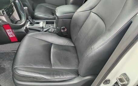 Toyota Land Cruiser Prado 150 рестайлинг 2, 2013 год, 2 800 000 рублей, 15 фотография