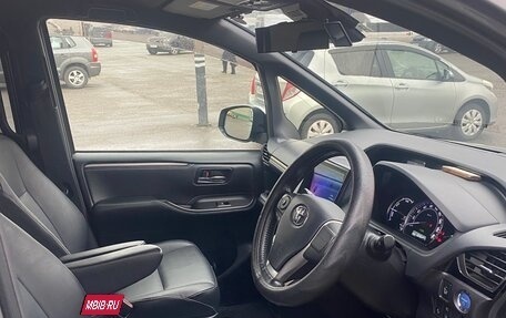 Toyota Esquire I, 2017 год, 2 900 000 рублей, 4 фотография