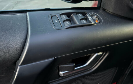 Land Rover Freelander II рестайлинг 2, 2014 год, 1 849 000 рублей, 13 фотография