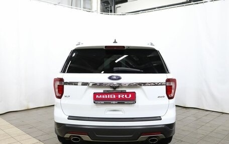 Ford Explorer VI, 2018 год, 3 490 000 рублей, 4 фотография