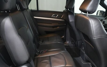 Ford Explorer VI, 2018 год, 3 490 000 рублей, 19 фотография