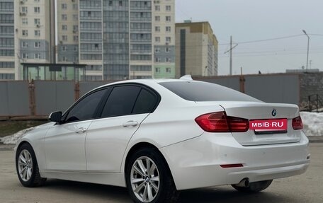 BMW 3 серия, 2013 год, 1 270 000 рублей, 11 фотография