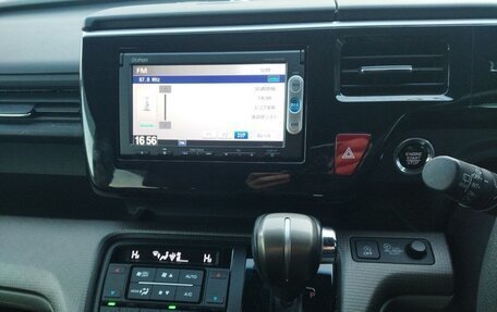 Honda Stepwgn IV, 2015 год, 1 600 000 рублей, 9 фотография