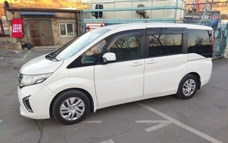 Honda Stepwgn IV, 2015 год, 1 600 000 рублей, 5 фотография