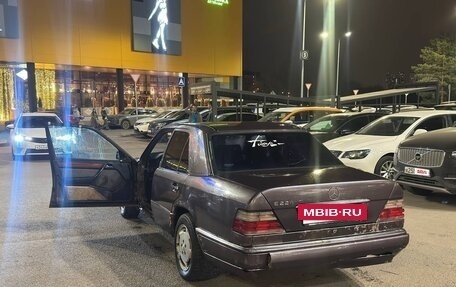 Mercedes-Benz E-Класс, 1994 год, 140 000 рублей, 5 фотография