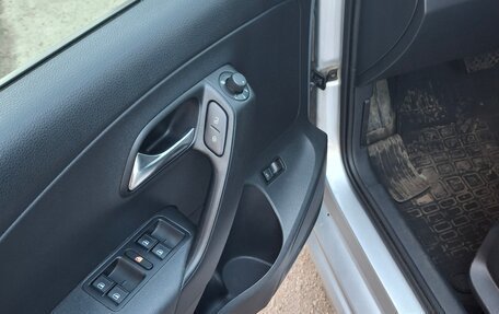 Volkswagen Polo VI (EU Market), 2019 год, 1 250 000 рублей, 11 фотография