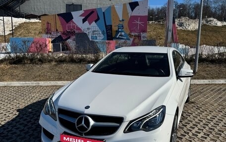 Mercedes-Benz E-Класс, 2016 год, 2 890 000 рублей, 3 фотография