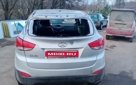 Hyundai ix35 I рестайлинг, 2014 год, 640 000 рублей, 2 фотография