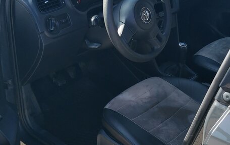 Volkswagen Polo VI (EU Market), 2010 год, 600 000 рублей, 8 фотография