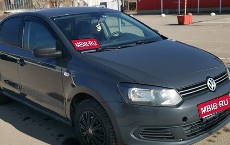 Volkswagen Polo VI (EU Market), 2010 год, 600 000 рублей, 3 фотография