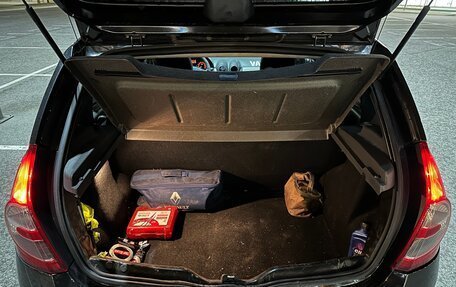 Renault Sandero I, 2010 год, 360 000 рублей, 13 фотография