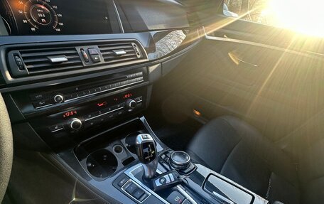 BMW 5 серия, 2016 год, 2 100 000 рублей, 21 фотография