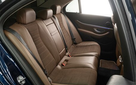 Mercedes-Benz E-Класс, 2016 год, 2 899 000 рублей, 11 фотография