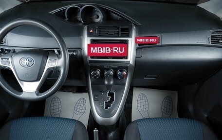 Toyota Verso I, 2014 год, 1 459 000 рублей, 13 фотография