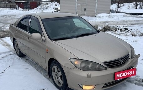 Toyota Camry V40, 2004 год, 760 000 рублей, 4 фотография