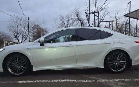 Toyota Camry, 2024 год, 3 945 000 рублей, 3 фотография