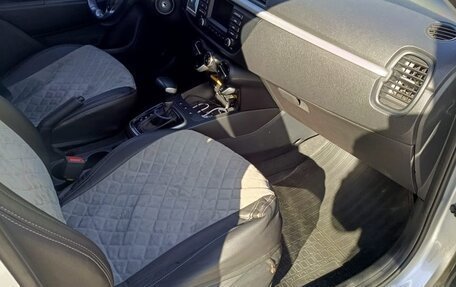 KIA Rio IV, 2019 год, 1 389 000 рублей, 8 фотография