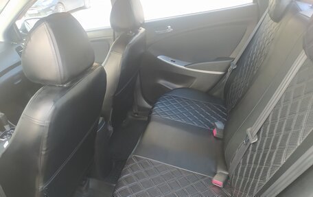 Hyundai Solaris II рестайлинг, 2014 год, 1 200 000 рублей, 11 фотография