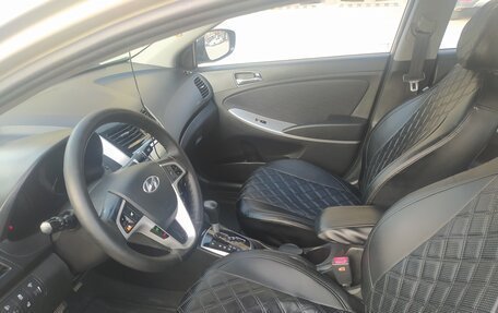 Hyundai Solaris II рестайлинг, 2014 год, 1 200 000 рублей, 9 фотография